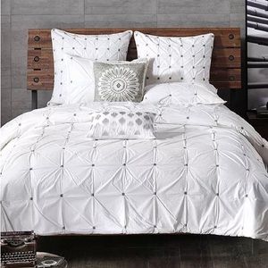 INK+IVY Masie Cotton Percale Embroidered Ruched Full/Queen Duvet Set White New